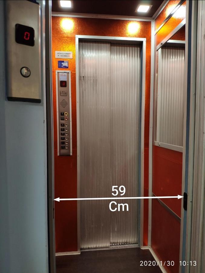 Hotel Giappone Parking 3*
